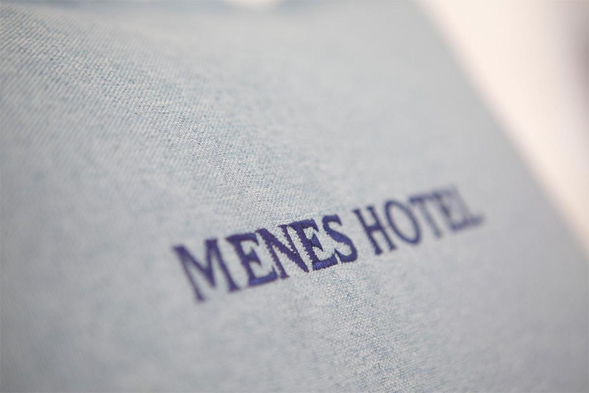 Menes Hotel Geni  Luaran gambar