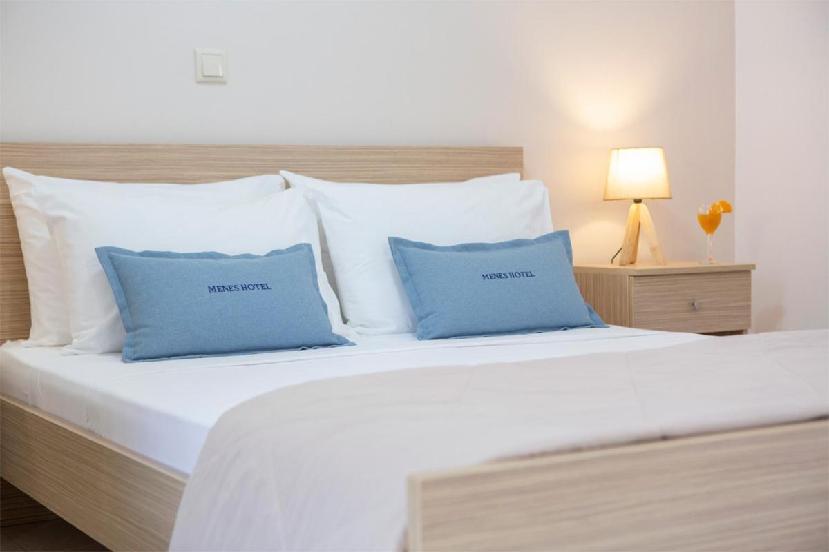 Menes Hotel Geni  Luaran gambar
