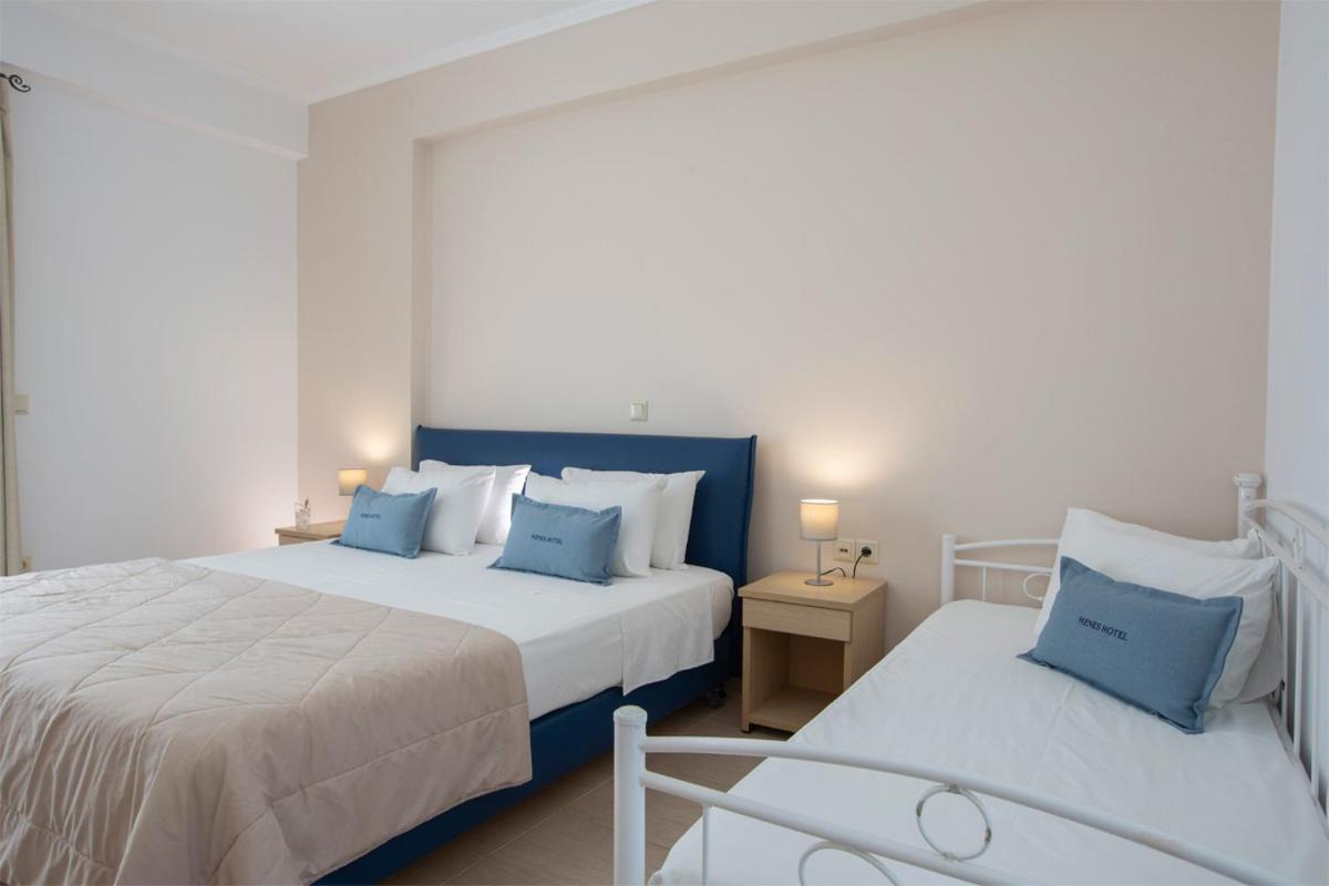 Menes Hotel Geni  Luaran gambar